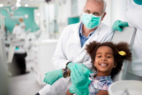 Benefits Of Choosing A Family Dentist In Brentwood Close To Home